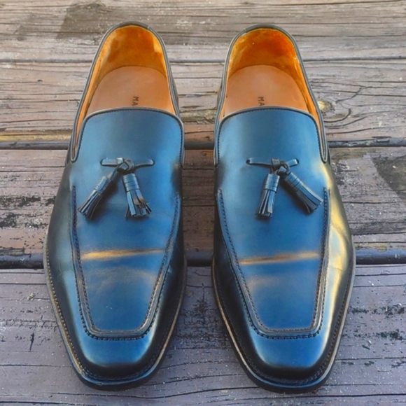 Magnanni Black Leather Tasseled Loafer # 14148 - Picture 4 of 17